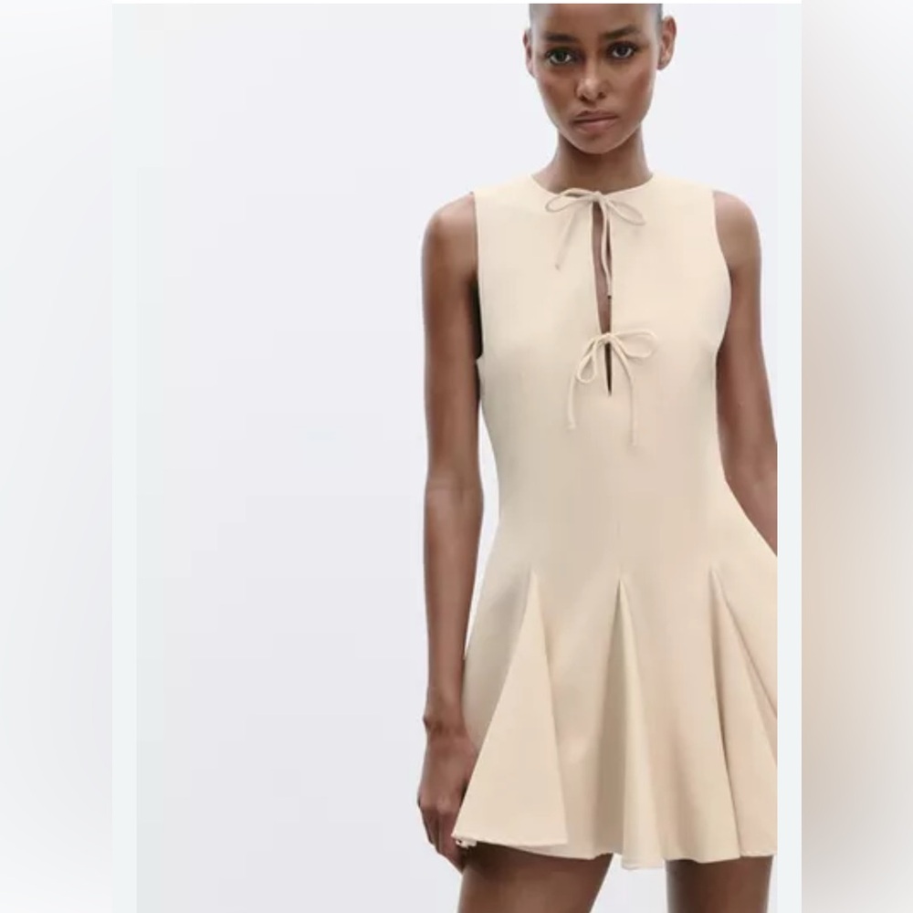 Zara Sleeveless Beige Bow Mini Dress